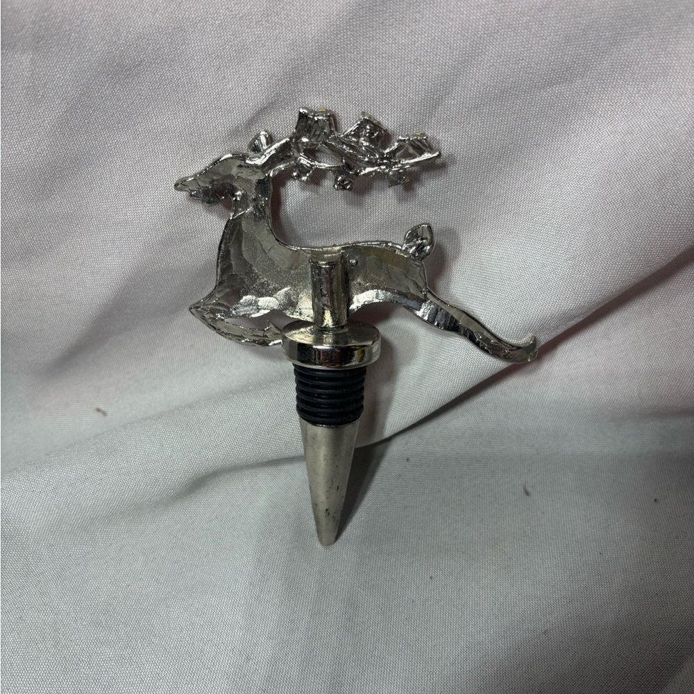 ☃️❄️☃️ New! Cherished Traditions Rhinestone Reindeer Wine Bottle Stopper - Picture 5 of 6